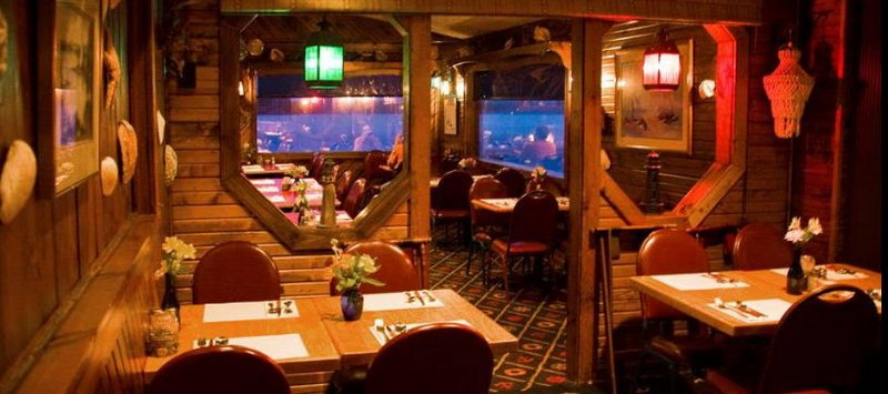 Fishers Lake (Fisher Lake, Fishers Lake) - Fisher Lake Inn (newer photo)